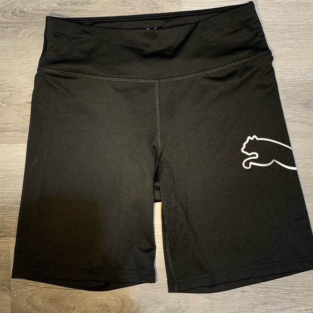 PUMA Women’s (S) Biker Shorts